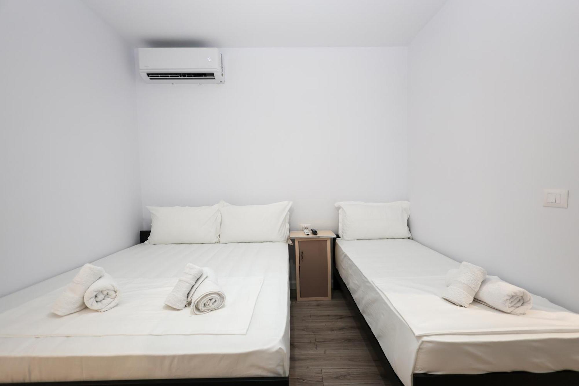 Guesthouse Noke بيرات المظهر الخارجي الصورة